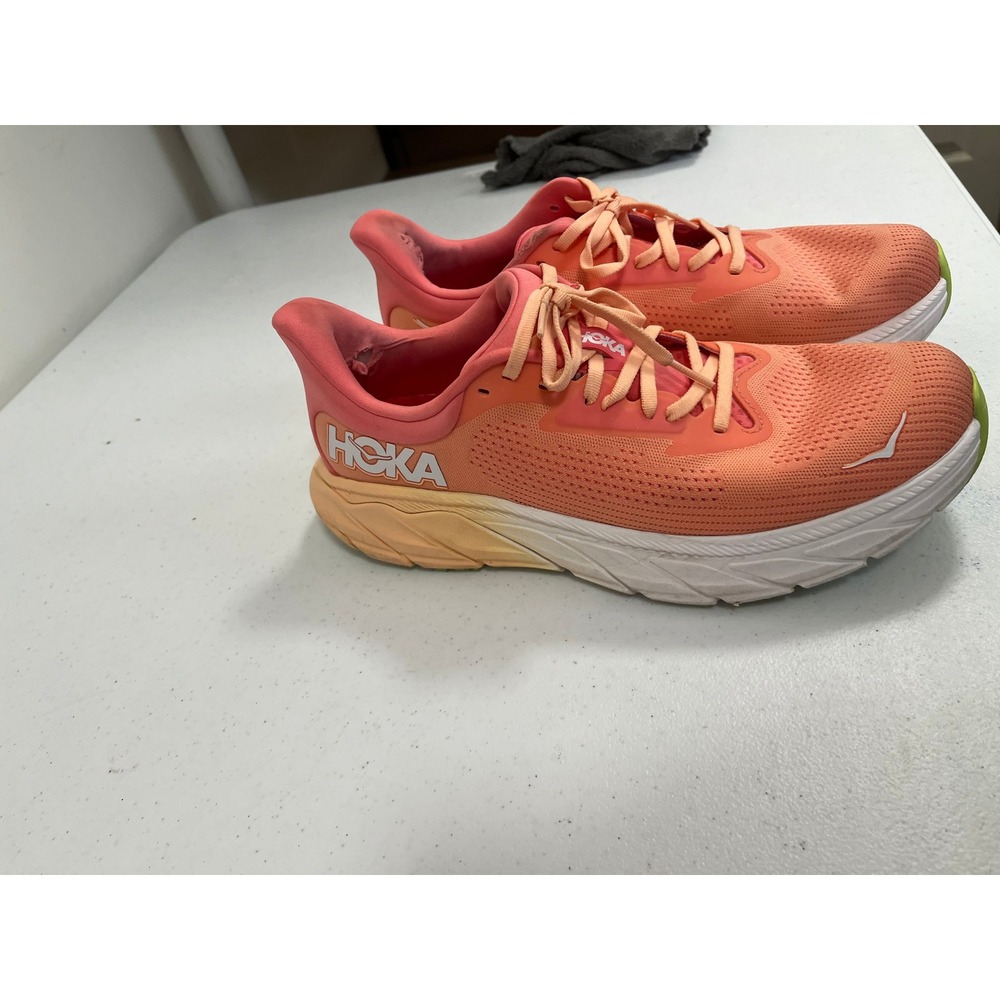 Hoka One One Arahi 7 Running Shoes Women's Size 12B‎ Orange Pink